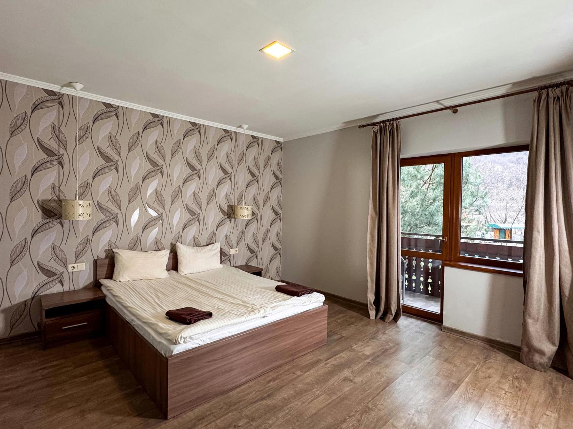 Recreation Complex Volnogora Hotel Lisarnya Exterior photo